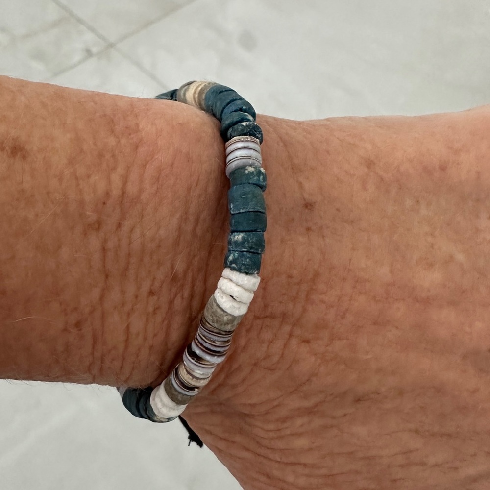 Puka Shell Bracelet Great Gift